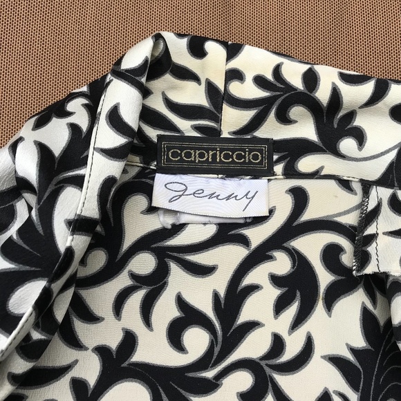 Genny (early Versace, Italy) for Capriccio (Scottsdale)silk wrap blouse US 8 - Picture 4 of 5